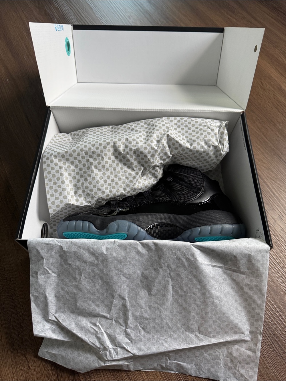 Jordan 11 Gamma (Grade School size 7) BRAND NEW - 100% Authentic! - Picture 14 of 15